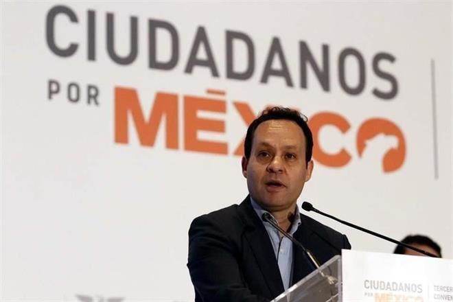 Acusan que AMLO busca imponer sus ‘otros datos’