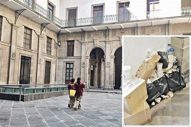 Dejan Palacio sin outsourcing… ni limpieza