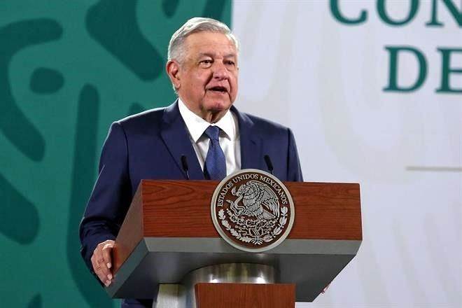 Es bueno que CFE rectifique sobre documento falso.- AMLO