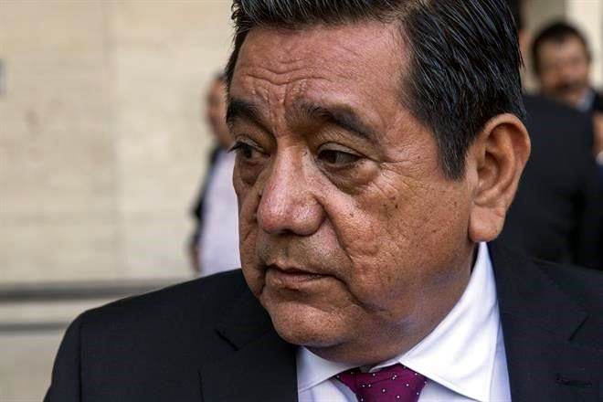 Exigen 100 diputadas de Morena quitar candidatura a Salgado