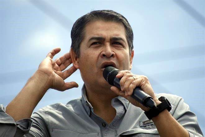 Ligan, otra vez, a Presidente hondureño con narco