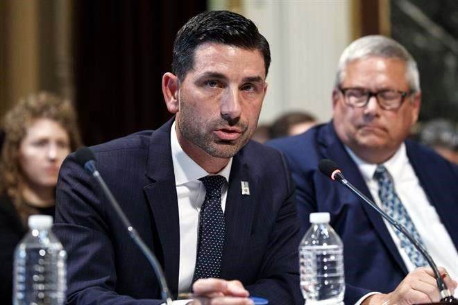 Renuncia Secretario de Seguridad de Trump