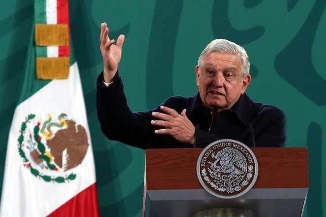 Espera AMLO aplicarse vacuna china para febrero