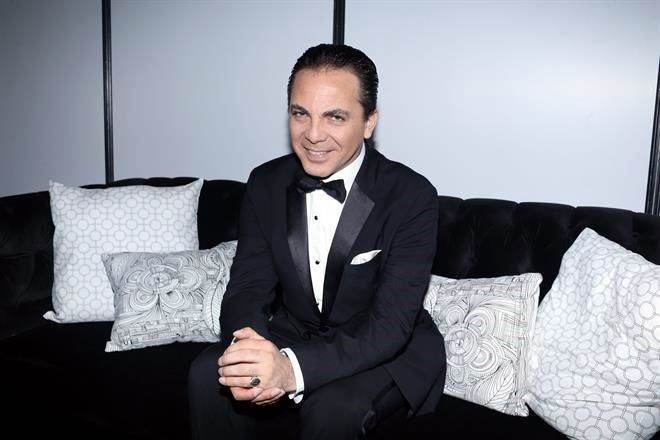 Denuncian a Cristian Castro de maltratador