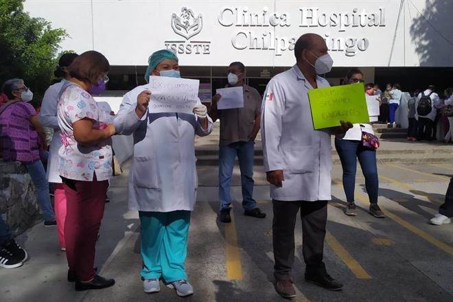 Exige personal médico en Chilpancingo ser vacunado