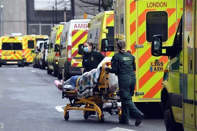 Suman 2 millones de muertes por Covid en el mundo