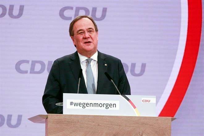 Elige partido de Merkel a nuevo líder