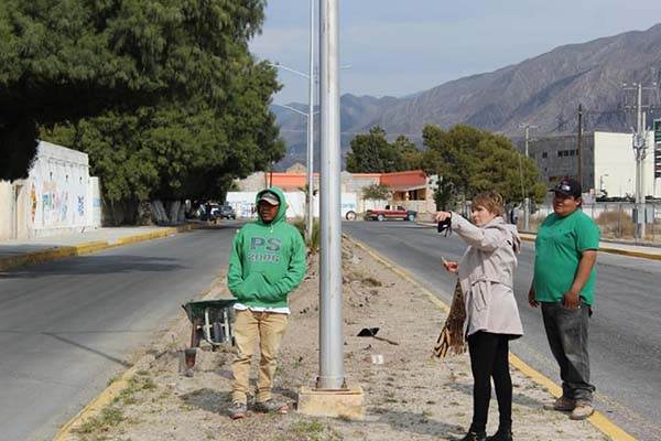 Supervisa Alcaldesa obra de agua potable y drenaje
