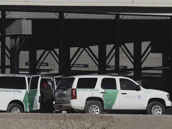 Agente de EU mata a migrante en frontera con México