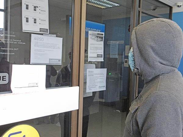 Encuentran de nuevo cerrado Citibanamex