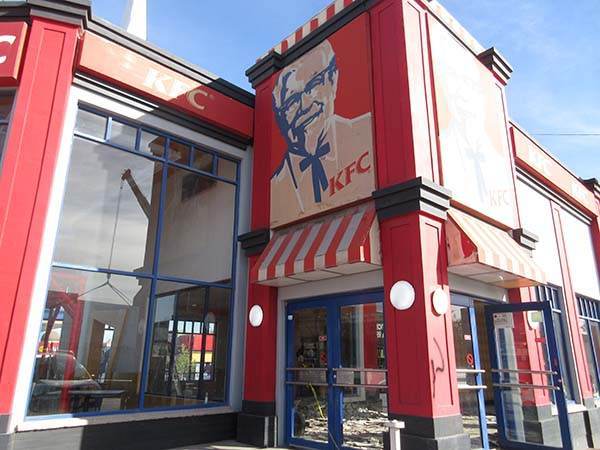 Cierre de KFC es temporal