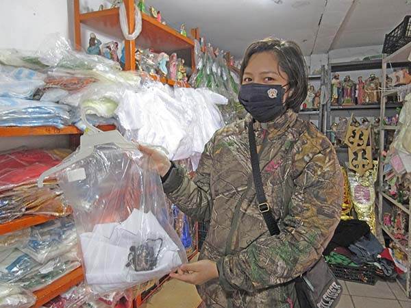 Niño Dios Covid es la sensación en tiendas