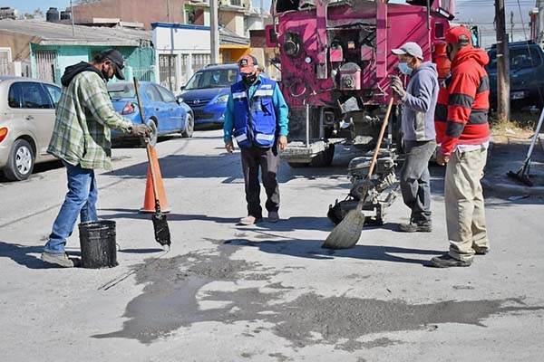 Reparan 980 baches en lo que va del 2021