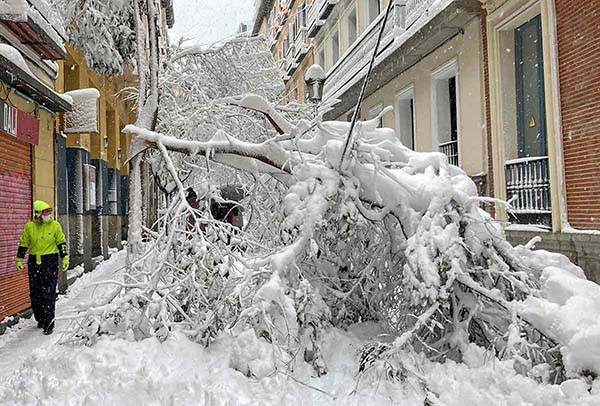 Tormenta ‘Filomena’ sepulta a España bajo la nieve