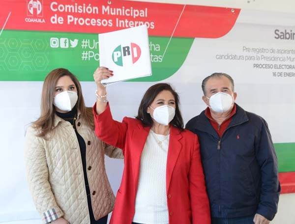 Busca Diana Haro alcaldía de Sabinas