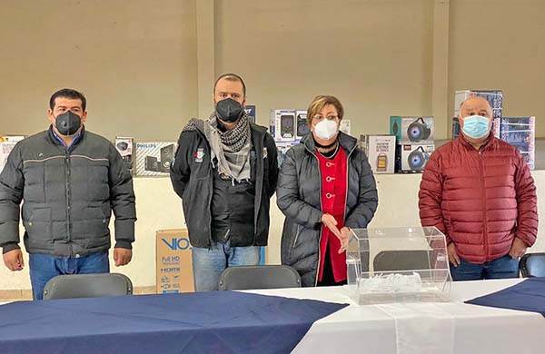 Celebra Muñe a los policías