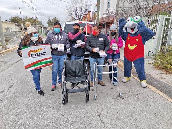 Apoya Oyervides a más de 50 familias