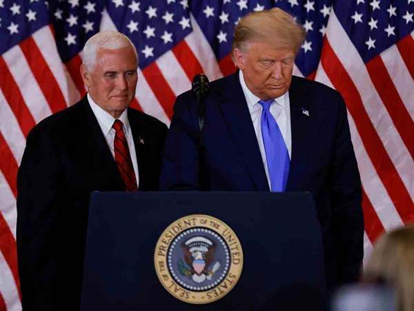 Mike Pence descarta invocar Enmienda 25 para destituir a Donald Trump