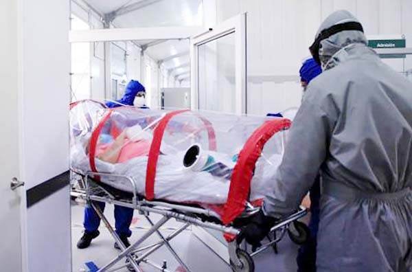 Trasladan a Acuña pacientes de región