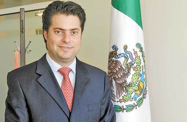 Va Enrique Martínez a Secretaría de Vivienda