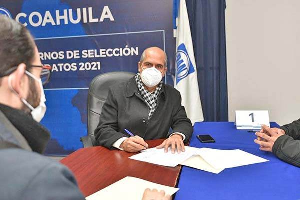 Va Mario Dávila como Precandidato a Alcaldía