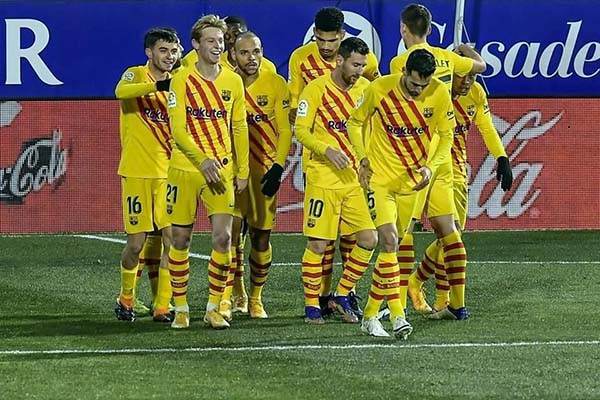 Reporta Barcelona dos positivos por Covid-19