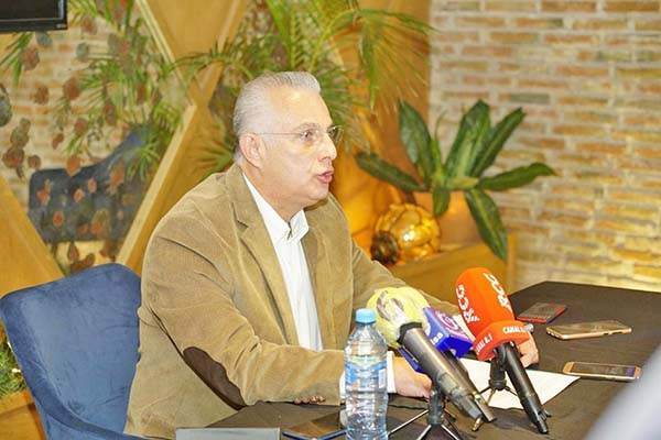 Renuncia secretario del Trabajo; va por Torreón