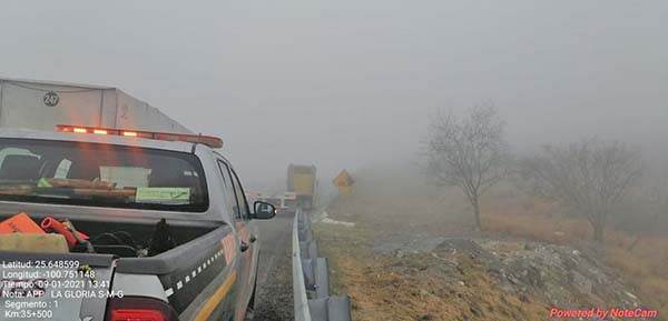 Cierra neblina autopista