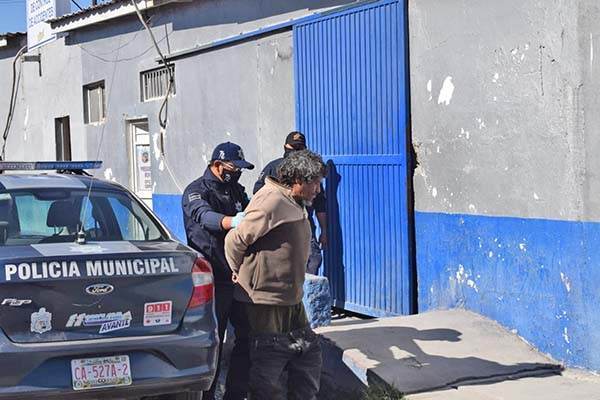 Indigente molesta de nuevo en Zona Centro
