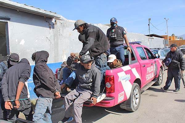 Capturan a nueve en operativo