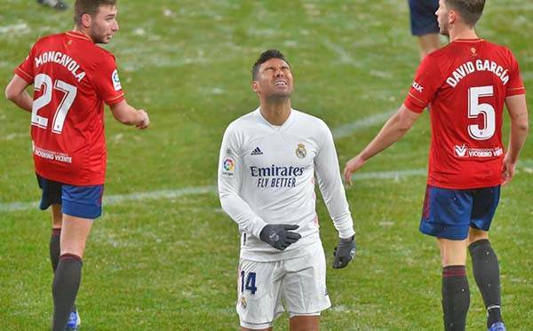 Real Madrid no pudo abrir al Osasuna y congelaron el marcador sin goles
