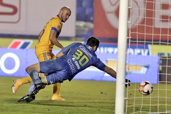 Entre campeones, Tigres manda