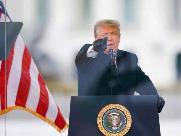 Absuelven a Donald Trump