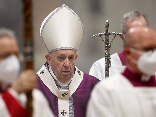 El Papa confiesa todos sus achaques; espera morir en el cargo
