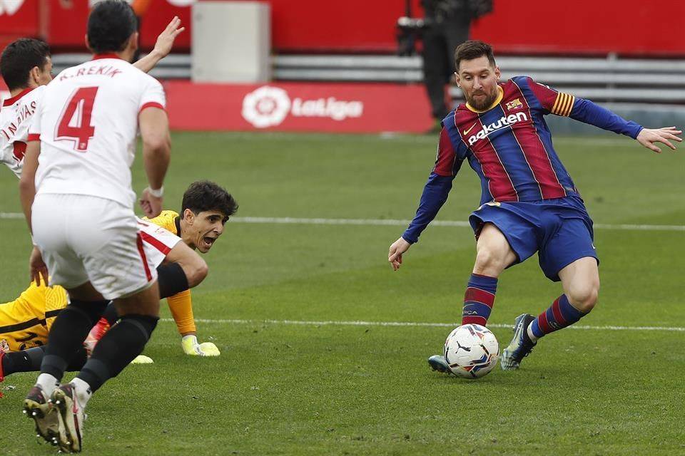 Gol y asistencia de Messi en triunfo del Barcelona