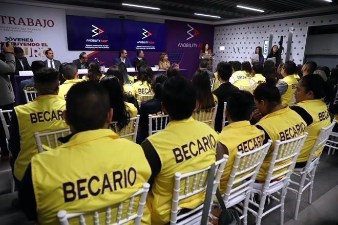 Exhiben anomalías en pagos a jóvenes