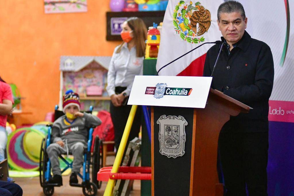 Entrega MARS apoyos estatales para niños con cáncer