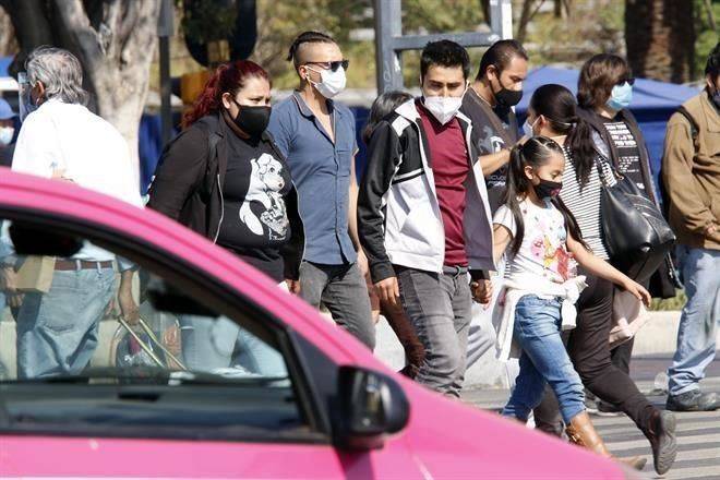 Pasa Valle de México a semáforo naranja