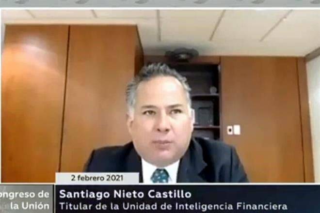 Con reforma, Banxico sería regulado por UIF.-Nieto