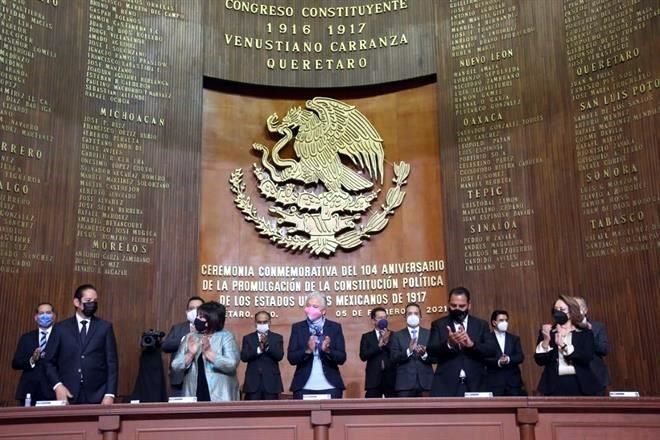 Exige Senado a FGR castigar lucro electoral con vacuna