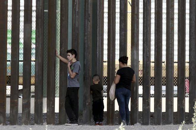 Admitirá EU primeros solicitantes de asilo el 19 de febrero