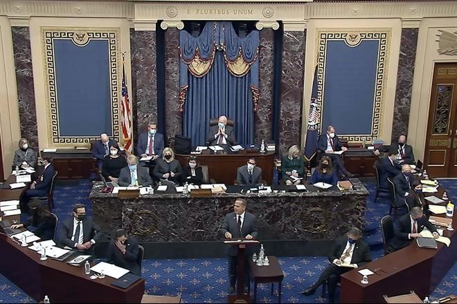 Avala Senado constitucionalidad de juicio a Trump