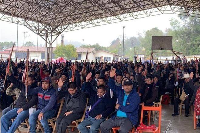 Aceptan indígenas tzeltales vacunación en Chiapas