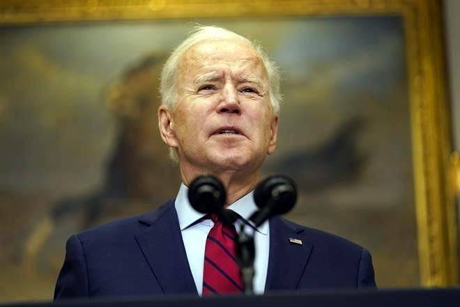 Avanza plan de alivio de Covid; lo celebra Biden