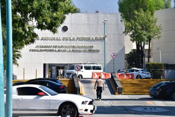 Queremos que Ancira regrese dinero: AMLO