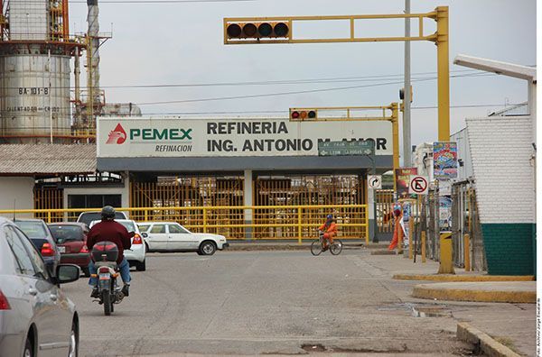 Hacienda evita gasolinazo; aplica subsidio a la Magna