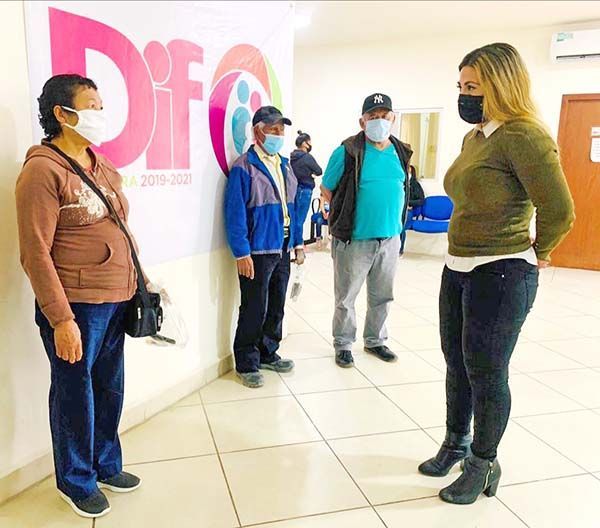 Benefician en Frontera a empacadores voluntarios