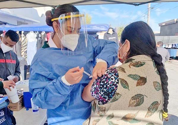 Amplían vacunación contra influenza en los mercados