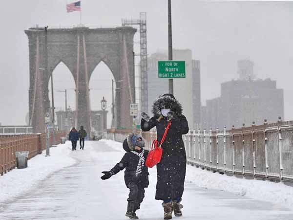 Nueva York en alerta ante fuertes nevadas; hay cientos de afectados