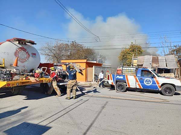 Incendio de casa desata violencia
